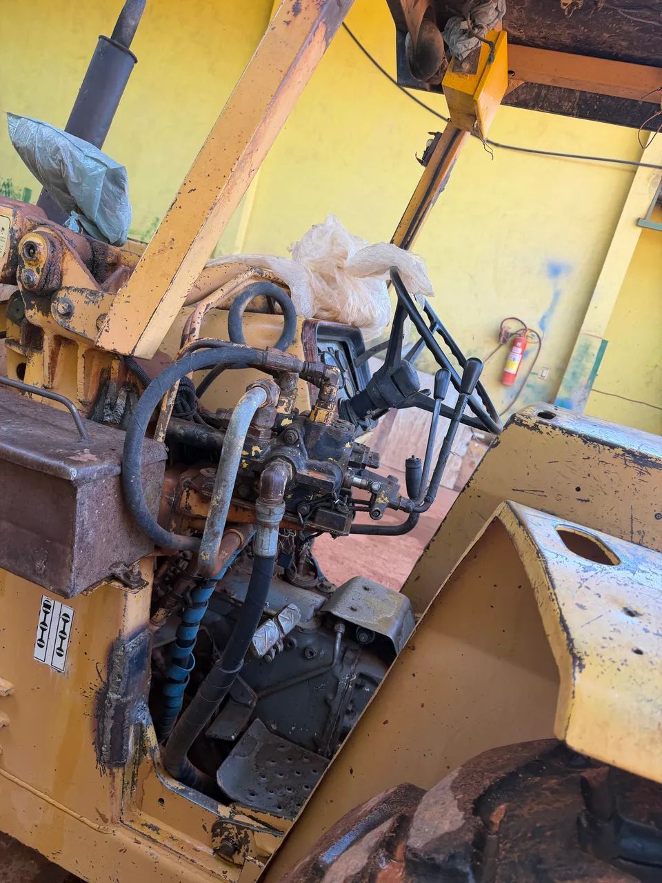 Retroescavadeira MF 86 - Foto 5