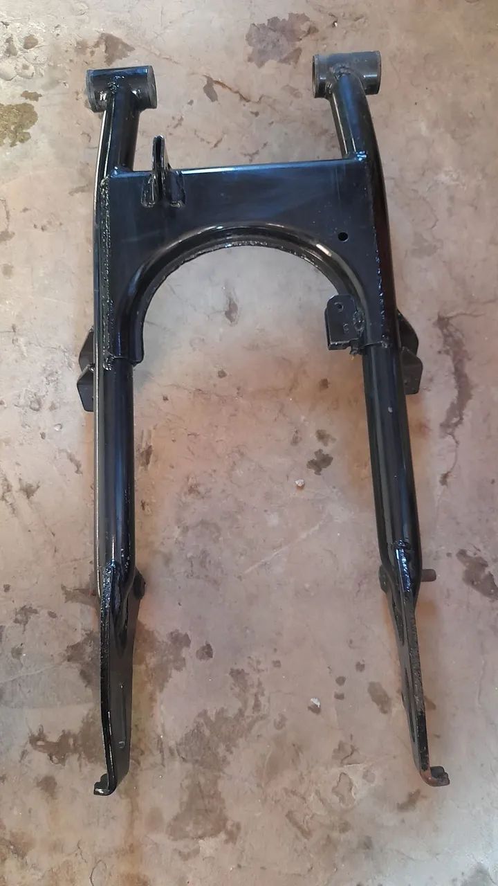 Quadro elástico e alça garupa