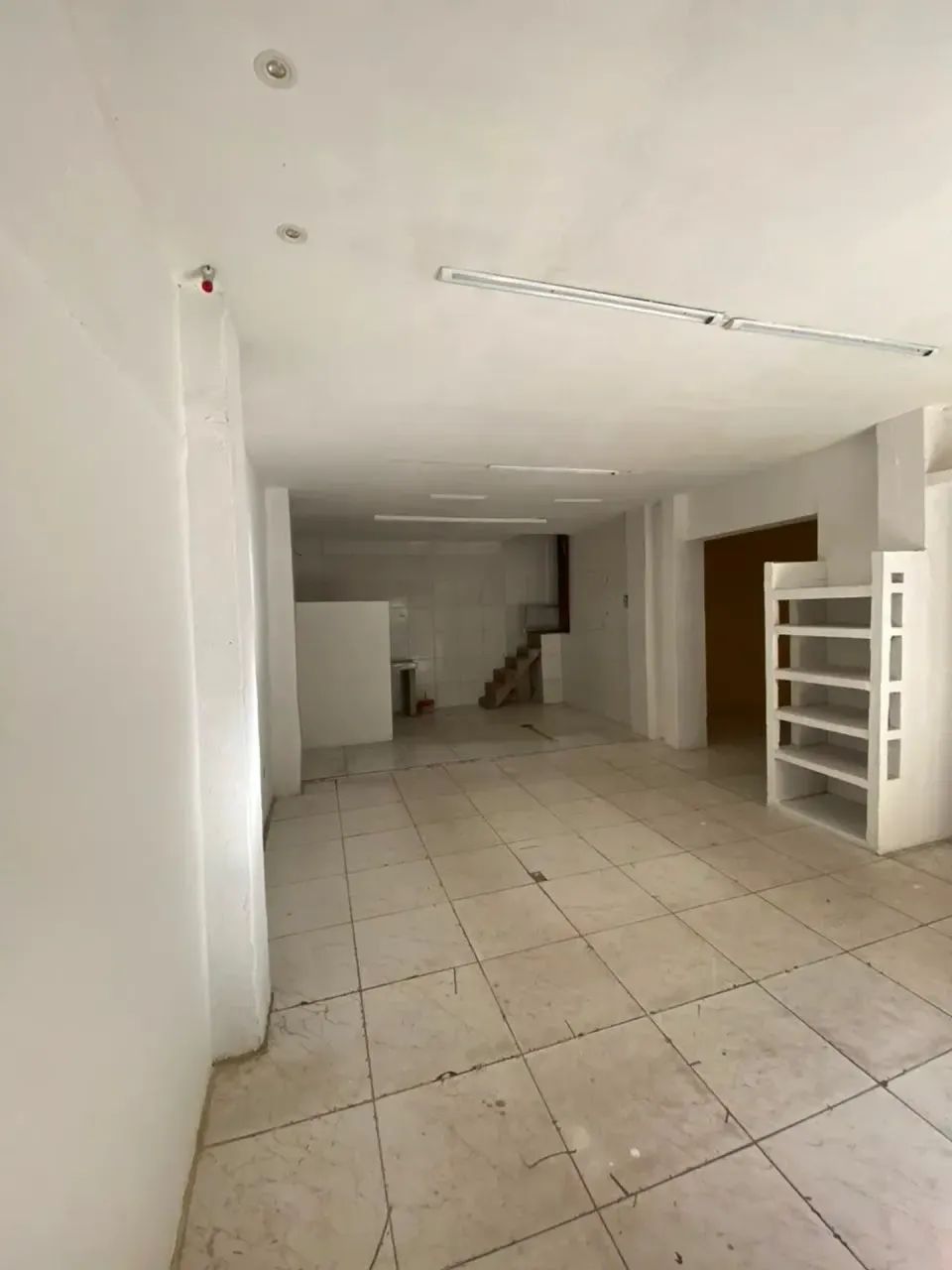 OPORTUNIDADE! ALUGA-SE LOJA COMERCIAL NO BOAÇU - Foto 4