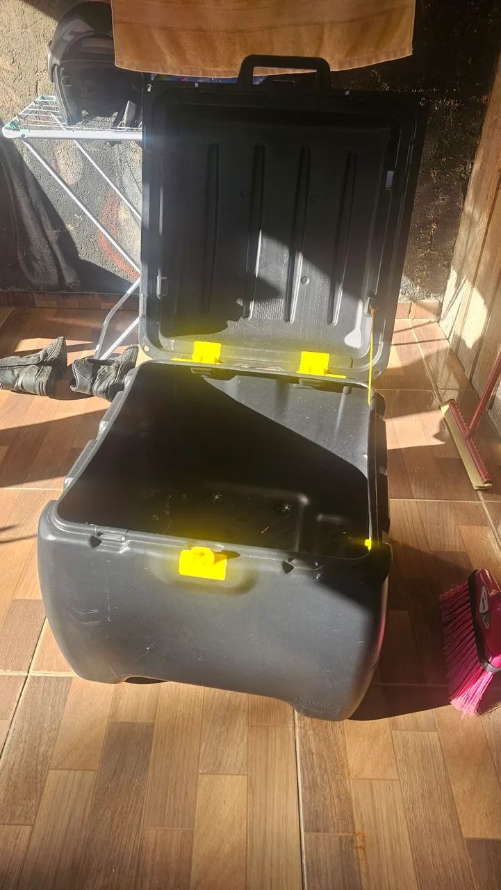 Baú 160 litros com suporte universal de catraca icebras - Foto 3