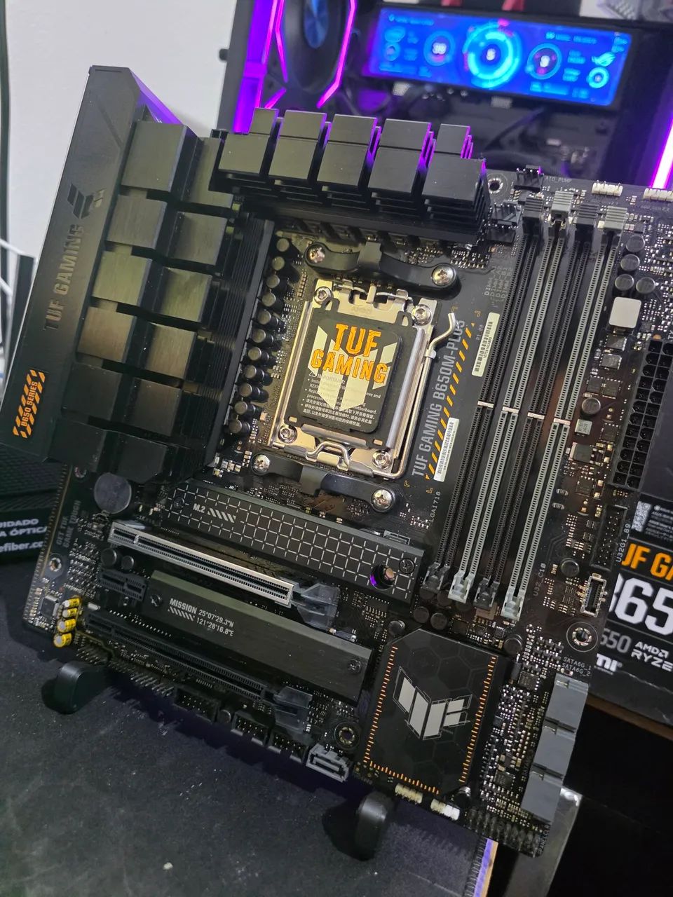 B650m Asus Tuf Plus - Foto 2