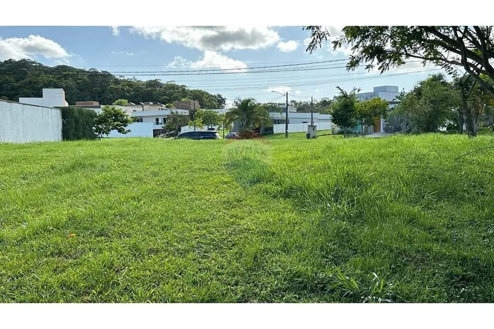 Terreno plano - Alphaville Francisco Brennand - 530m²