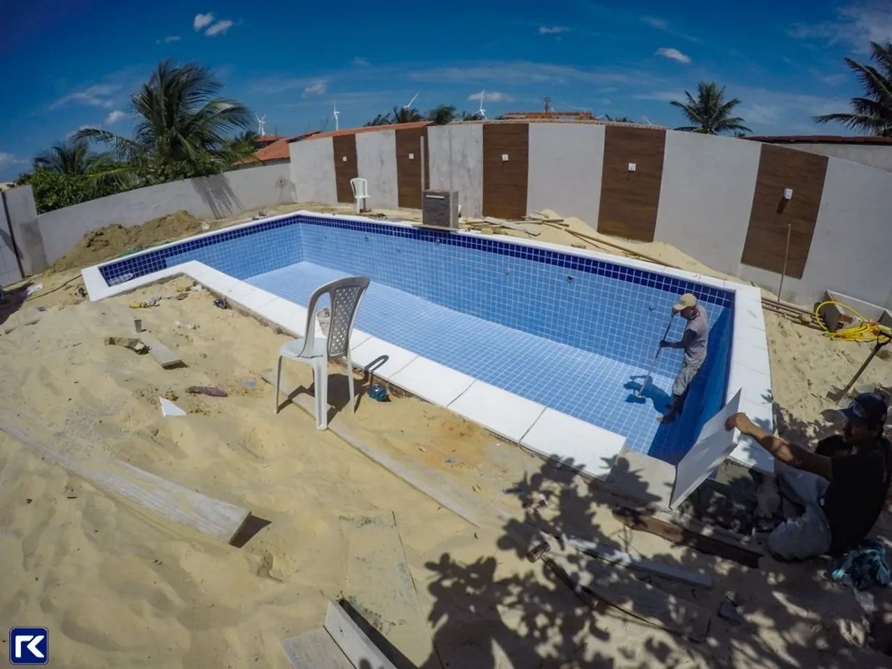 PISCINAS SOB MEDIDA, DO PROJETO À EXECUÇÃO. - Foto 4