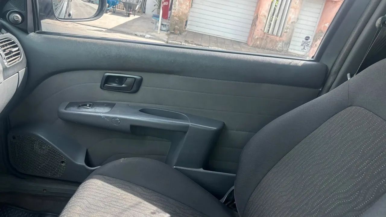 Fiat Strada Working 1.4 MPI Fire Flex 8V CS 2014 - Foto 4