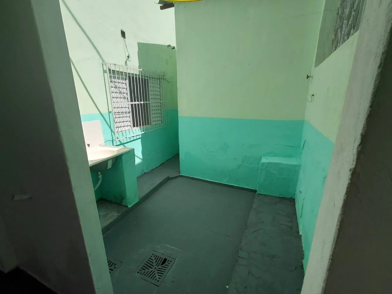 Vendo O alugo 4 casas no centro de Cuiabá Próximo a câmera dos vereadores - Foto 5