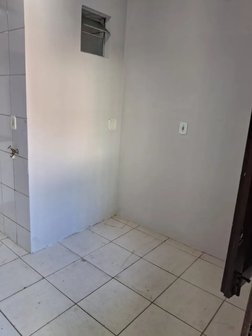 Telefone no anúncio- Alugo aptos de q 1 em Andorinhas - Foto 3