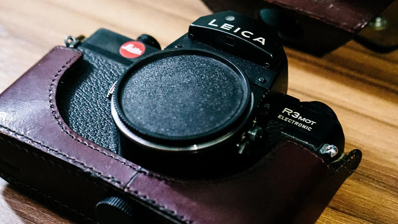 Câmera de Filme Leica R3 MOT ELECTRONIC SLR 35mm - Câmeras e