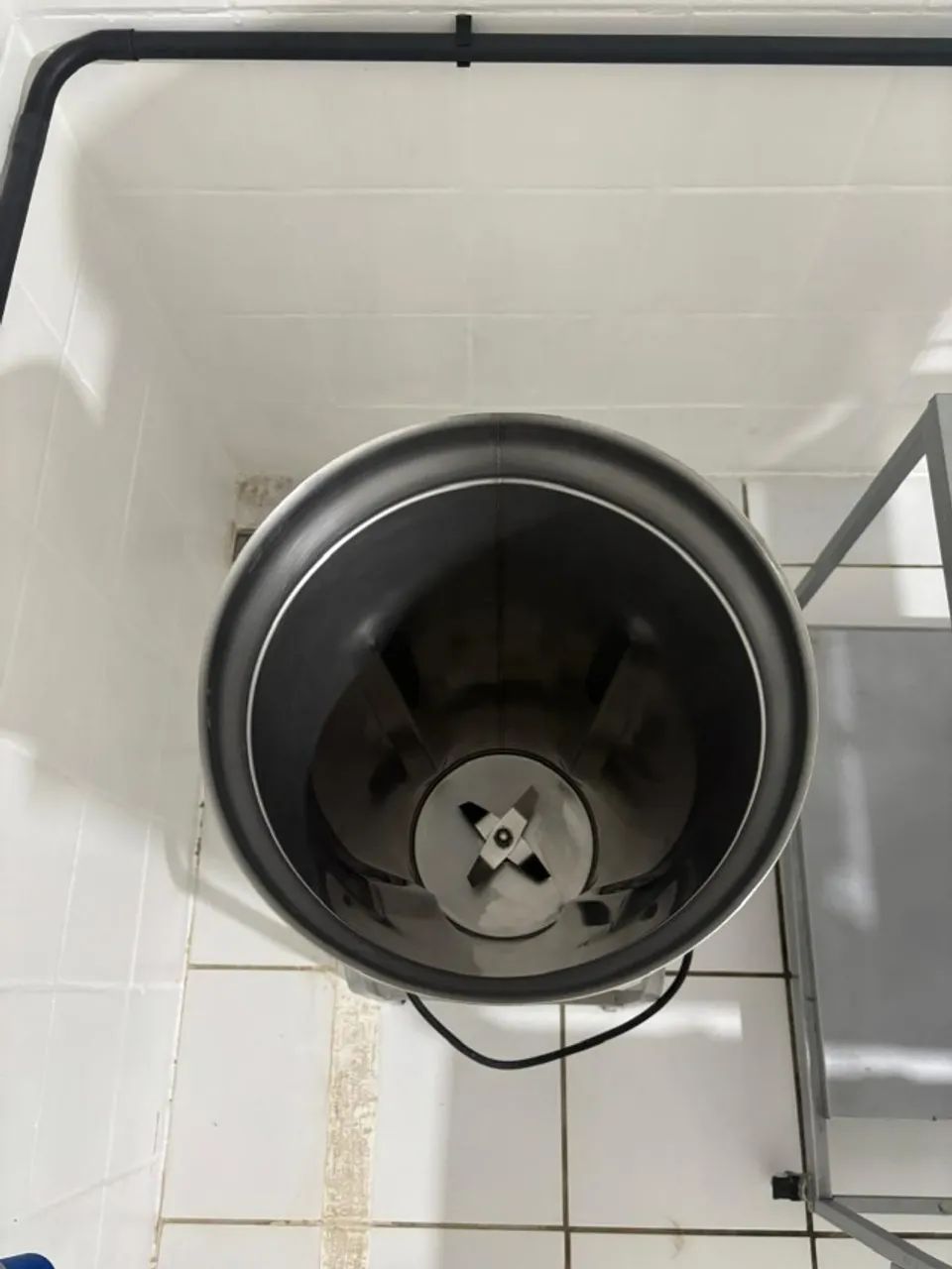 LIQUIDIFICADOR INDUSTRIAL 25 LITROS - Foto 2