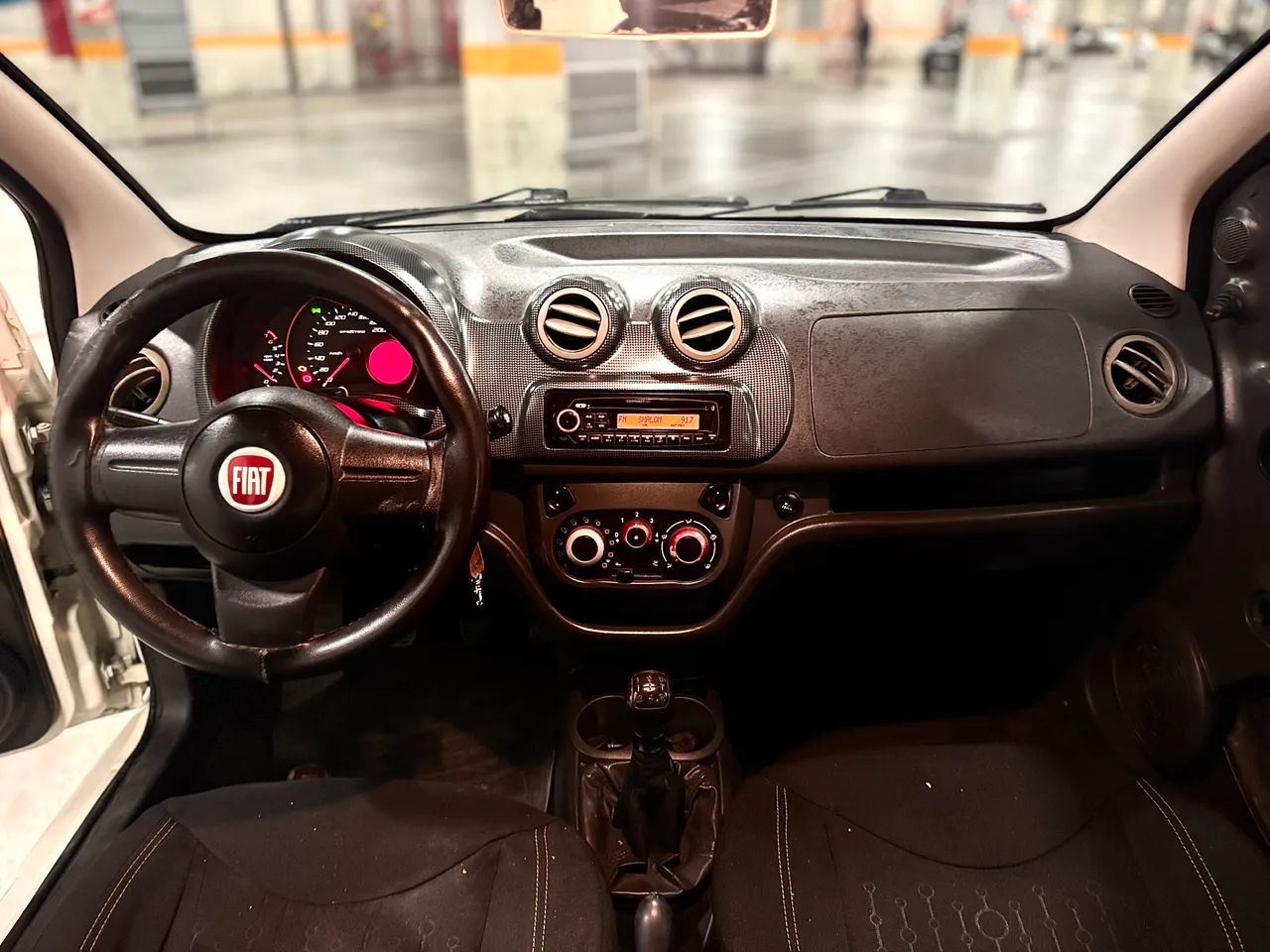 Fiat Uno Sporting 1.4 EVO Fire Flex 8V 4P 2012 - Foto 4