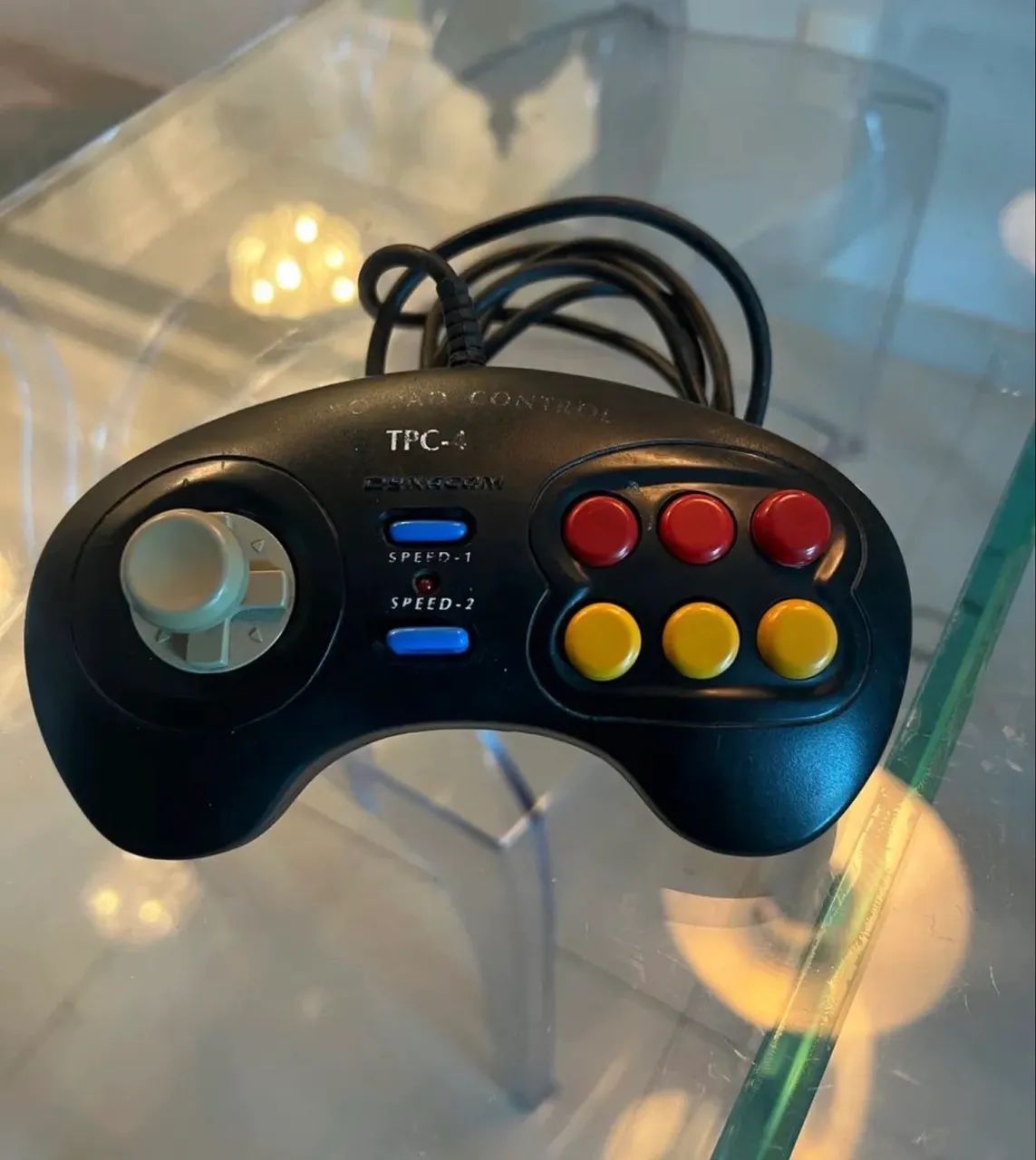 Controle de  video game antigo 