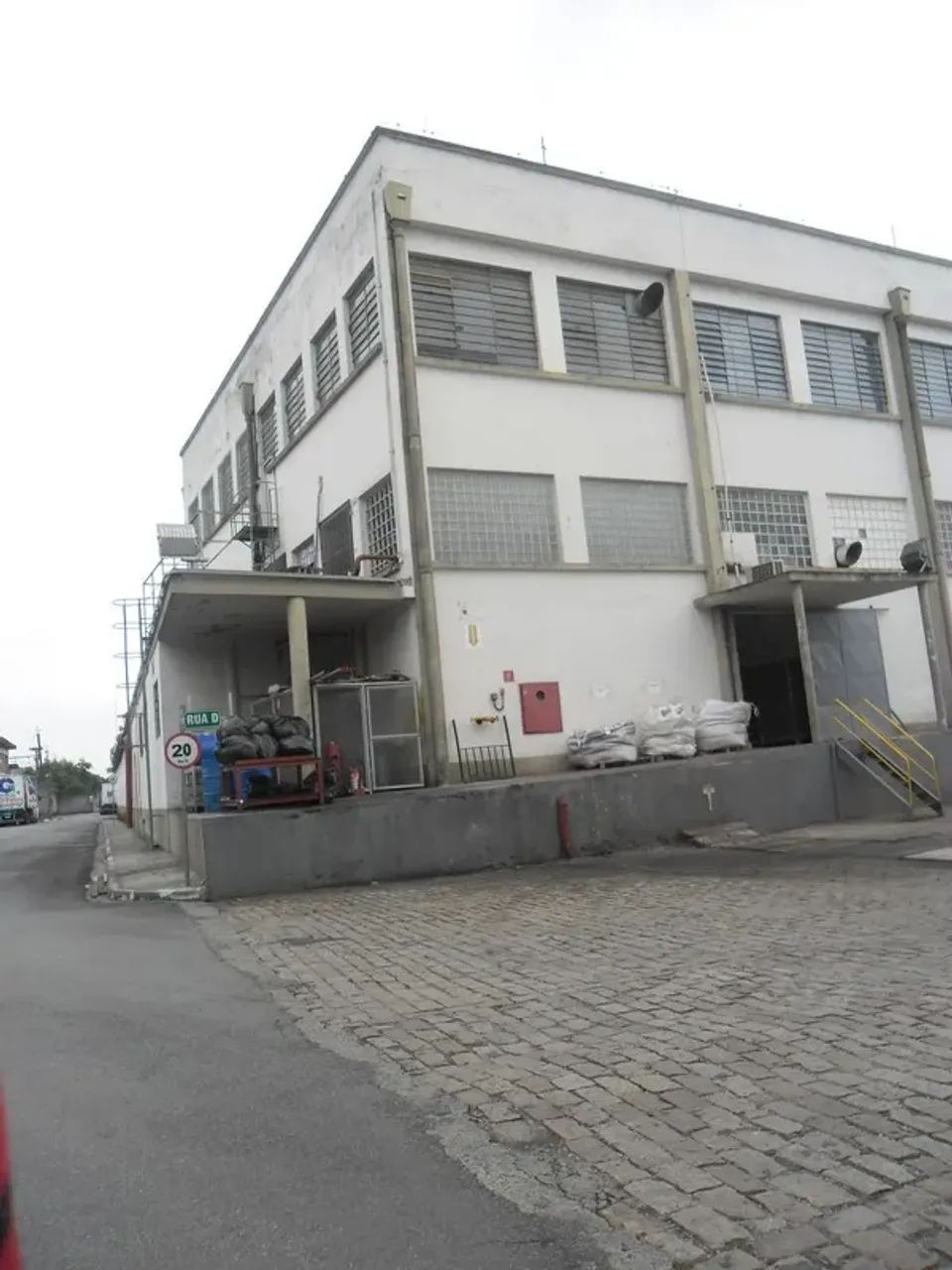 Condomínio para locação em Osasco com 2.272m² - Foto 4