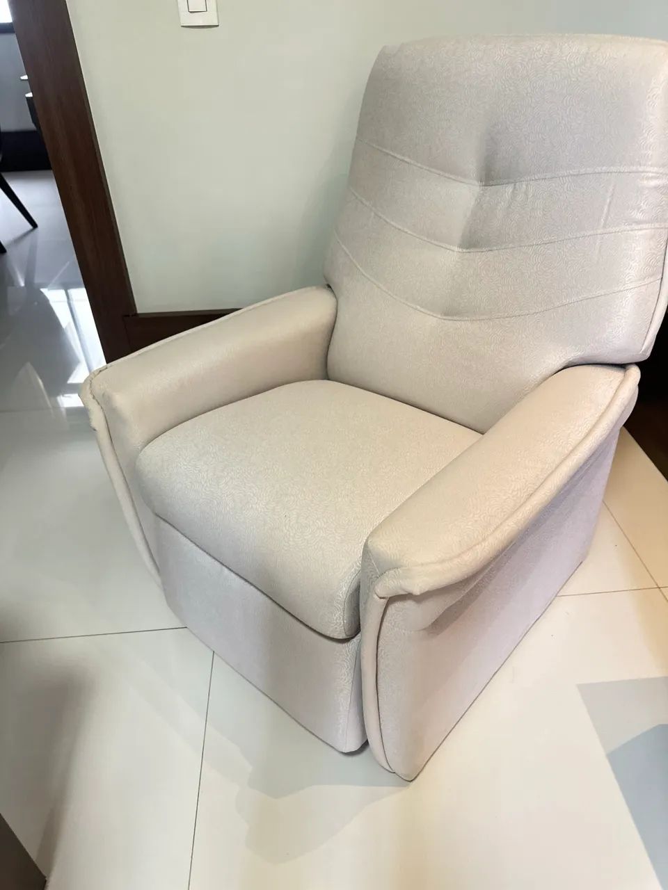 Poltrona reclinável  - Foto 3