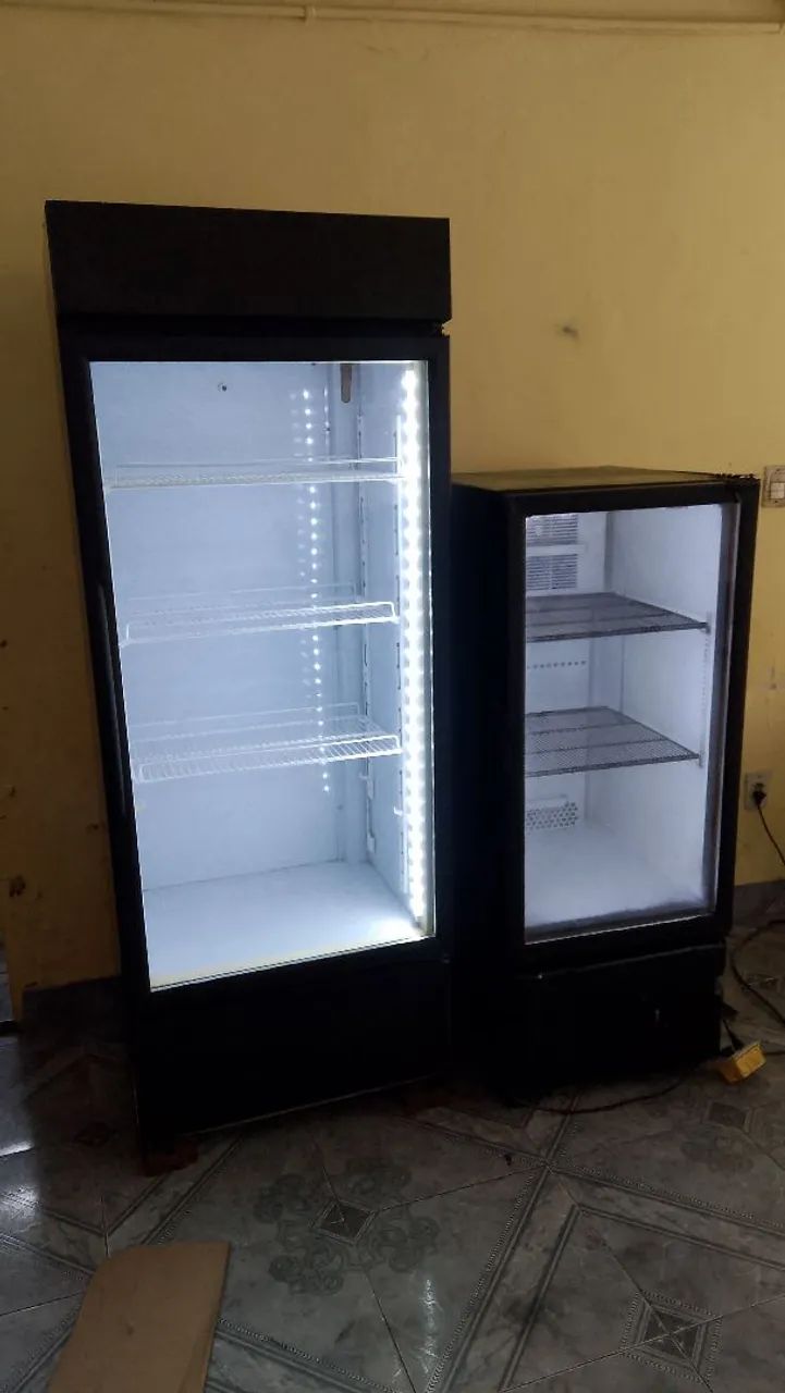 FREEZER EXPOSITOR 