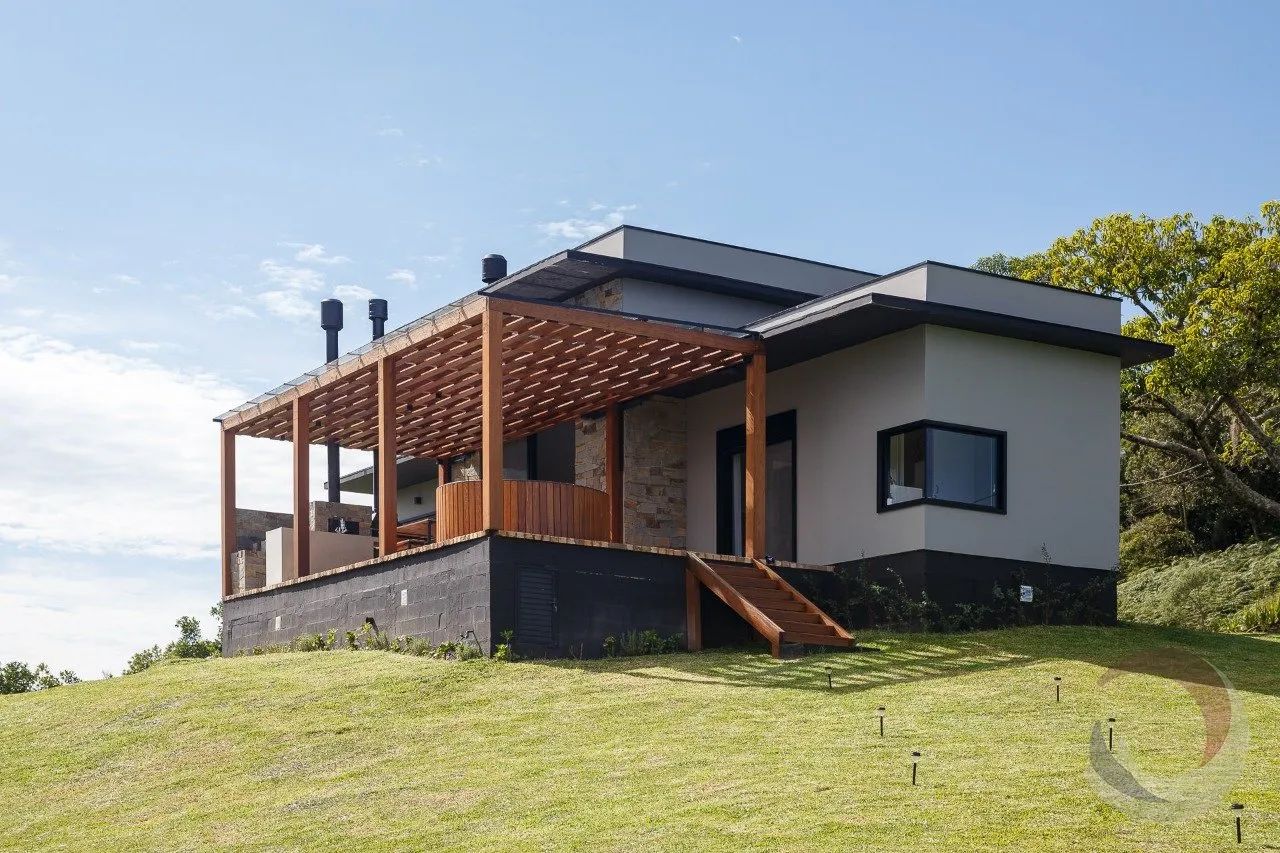 Casa de 225m² com 2 suítes em Rancho Queimado - Foto 2