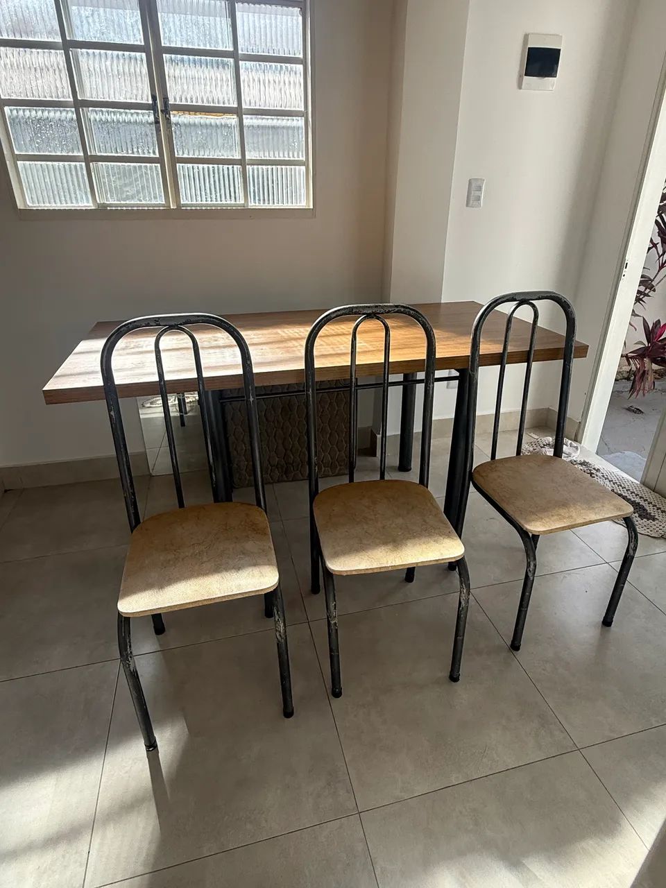 Dining Table65163274488451122