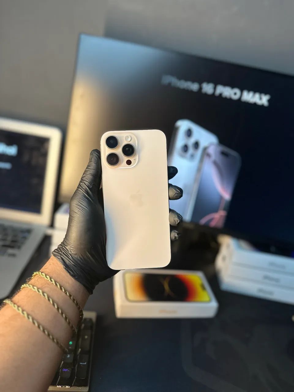 iPhone 16 PRO MAX - 256GB  - Foto 2