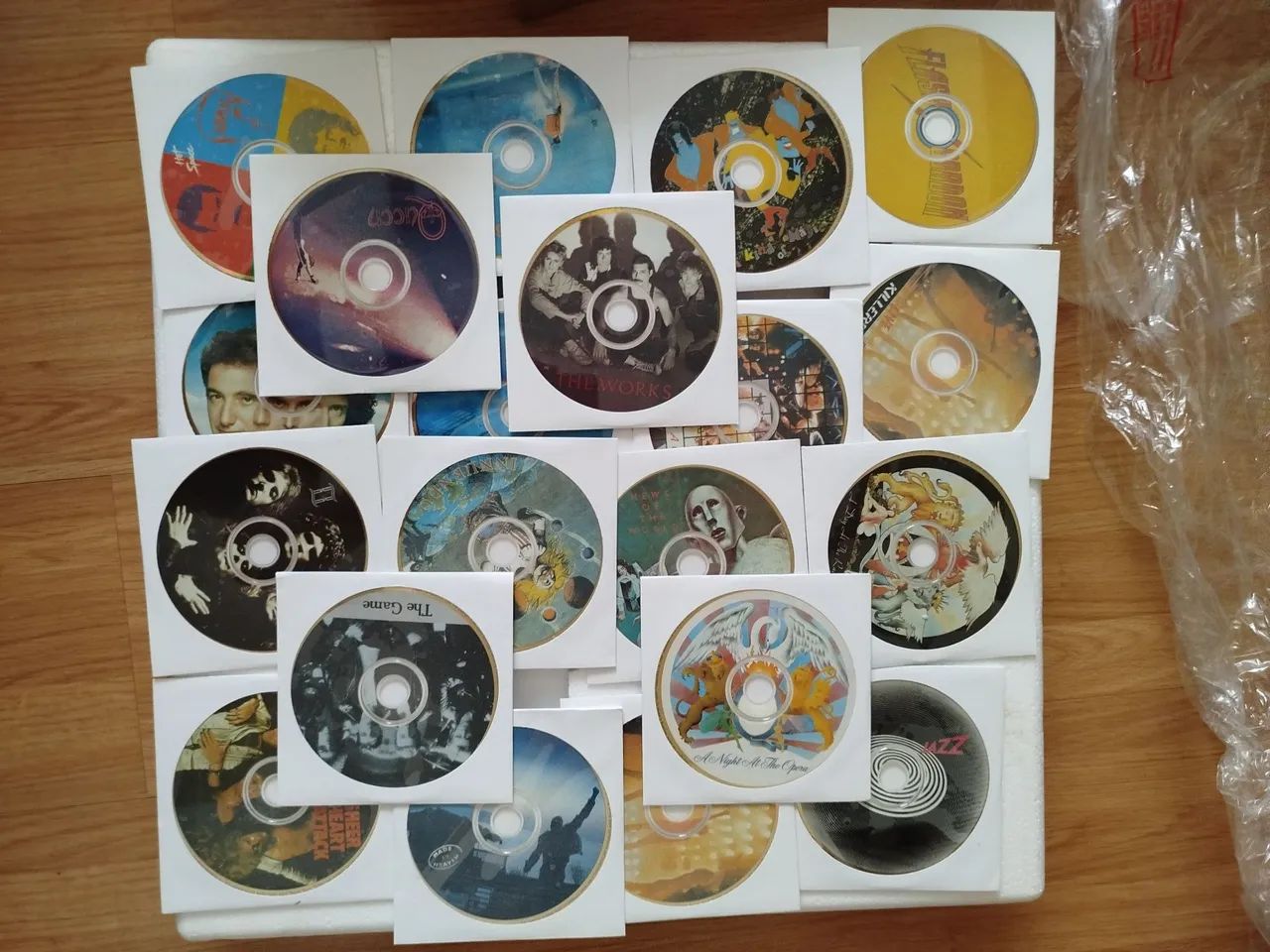 Box Ultimate Queen Parlophone - Edição limitada e de colecionador - Foto 4