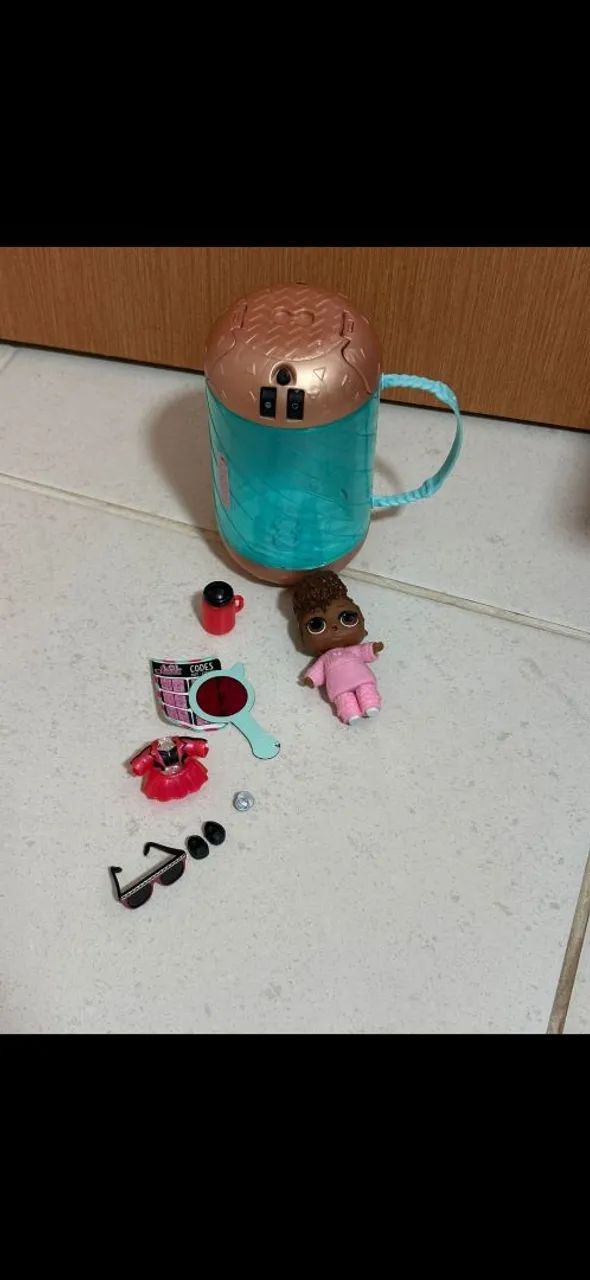 Boneca LoL com acessórios 01