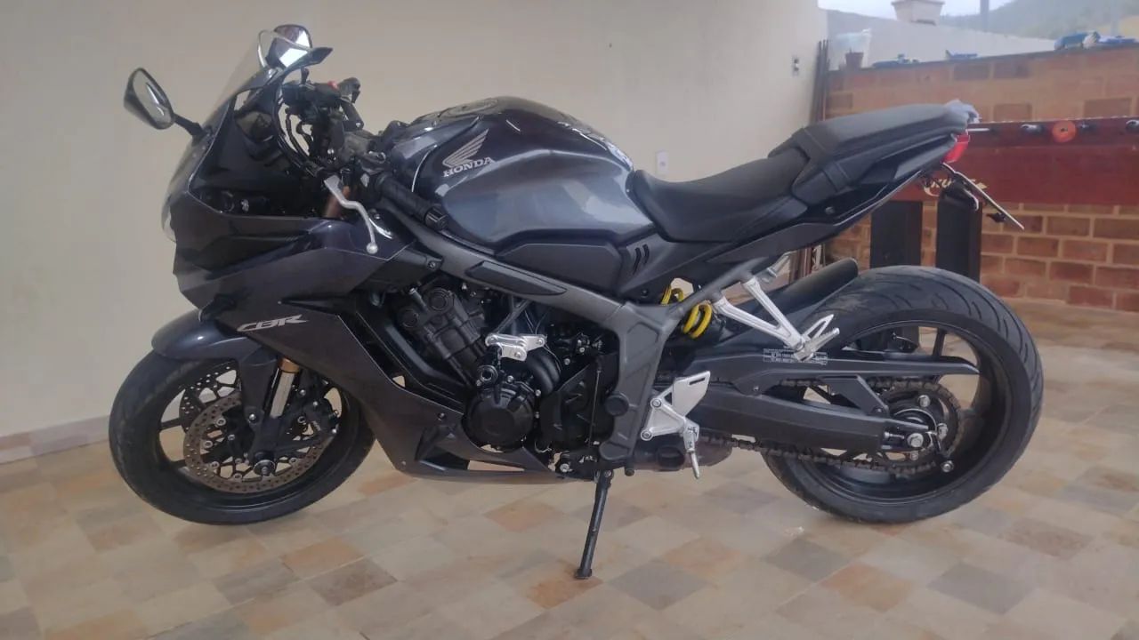 Cbr 650r - Foto 2