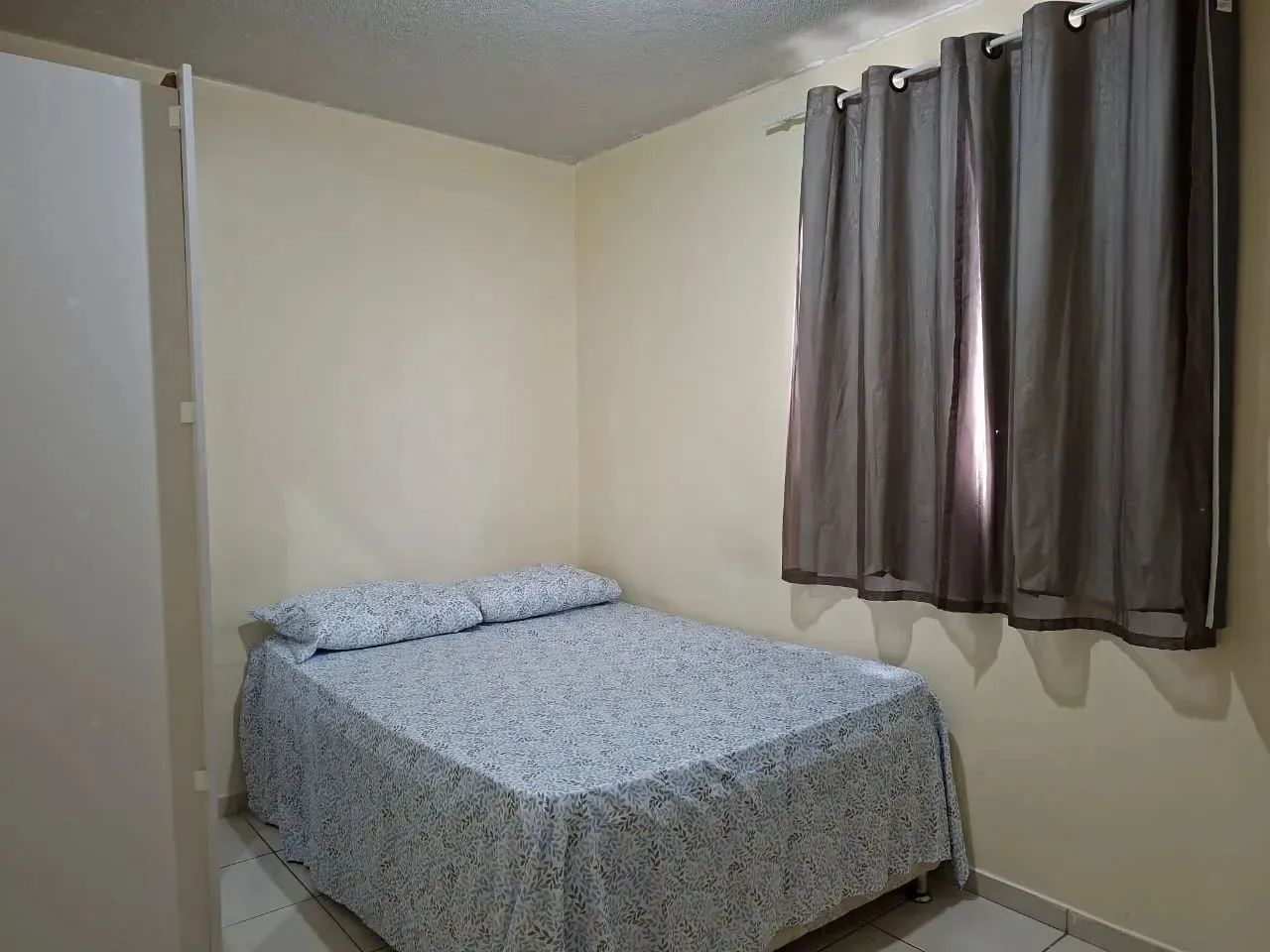 Alugo apartamento Jardim Anturio  em Tarumã - Manaus - AM
