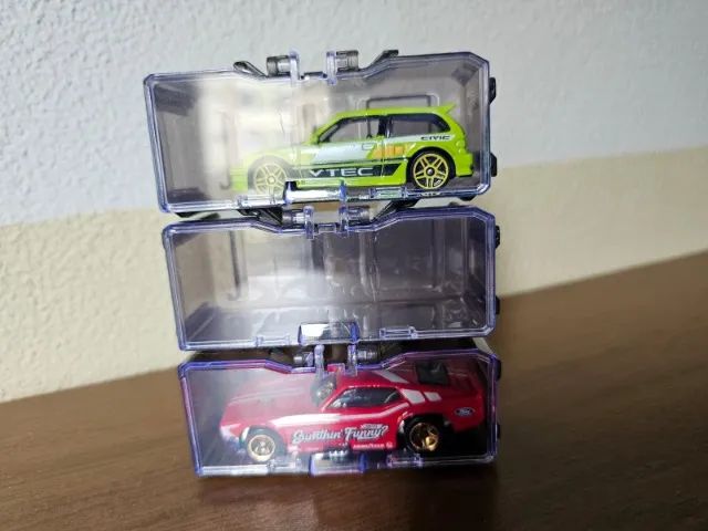 Hot Wheels Display Box.65580490166915124