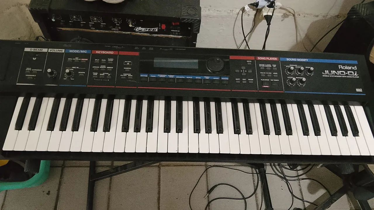 Roland JUNO-Di  - Foto 2