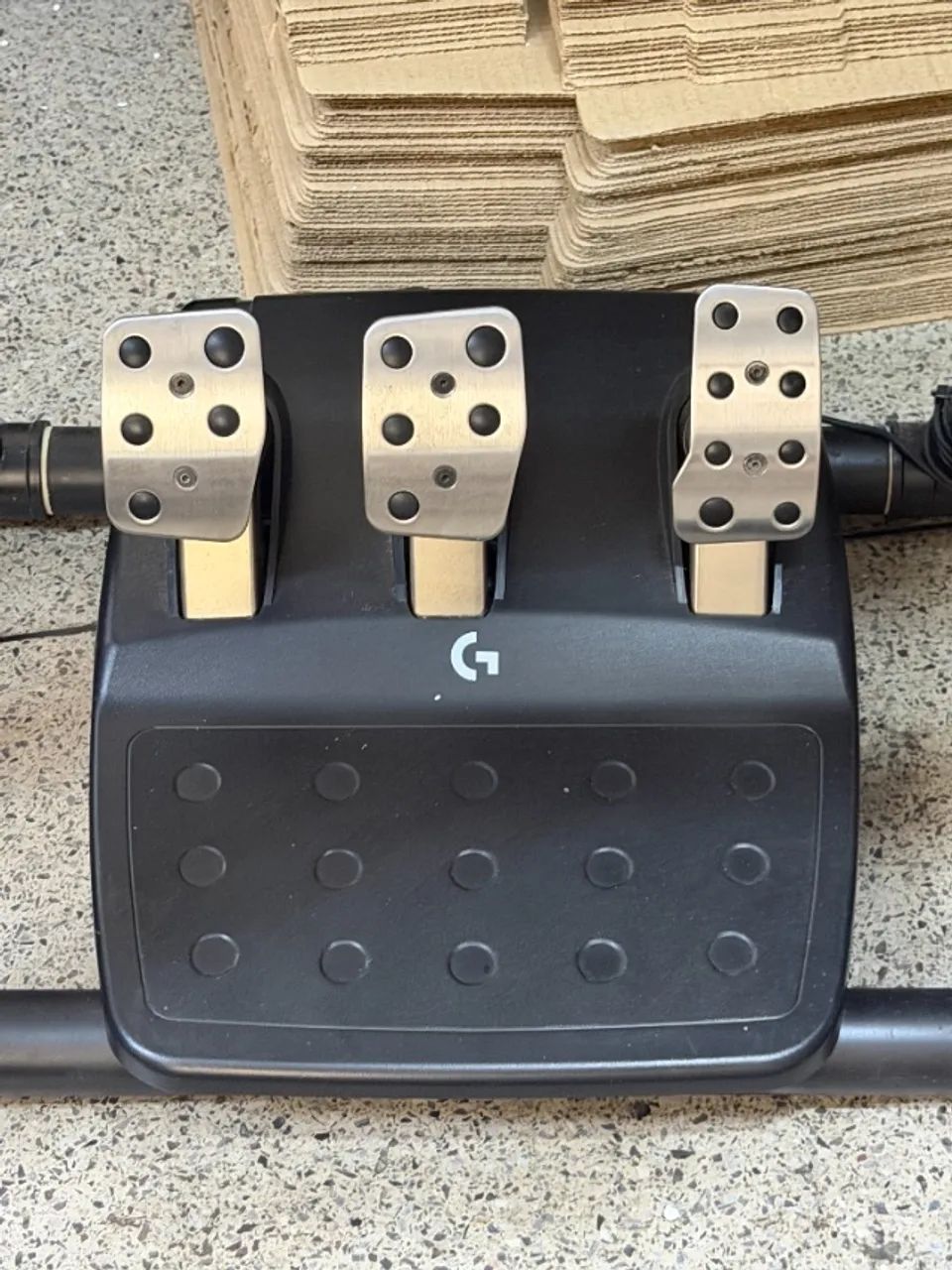 Volante Logitech G293 com Câmbio e Suporte True Force Feedback para Ps4 - Foto 2