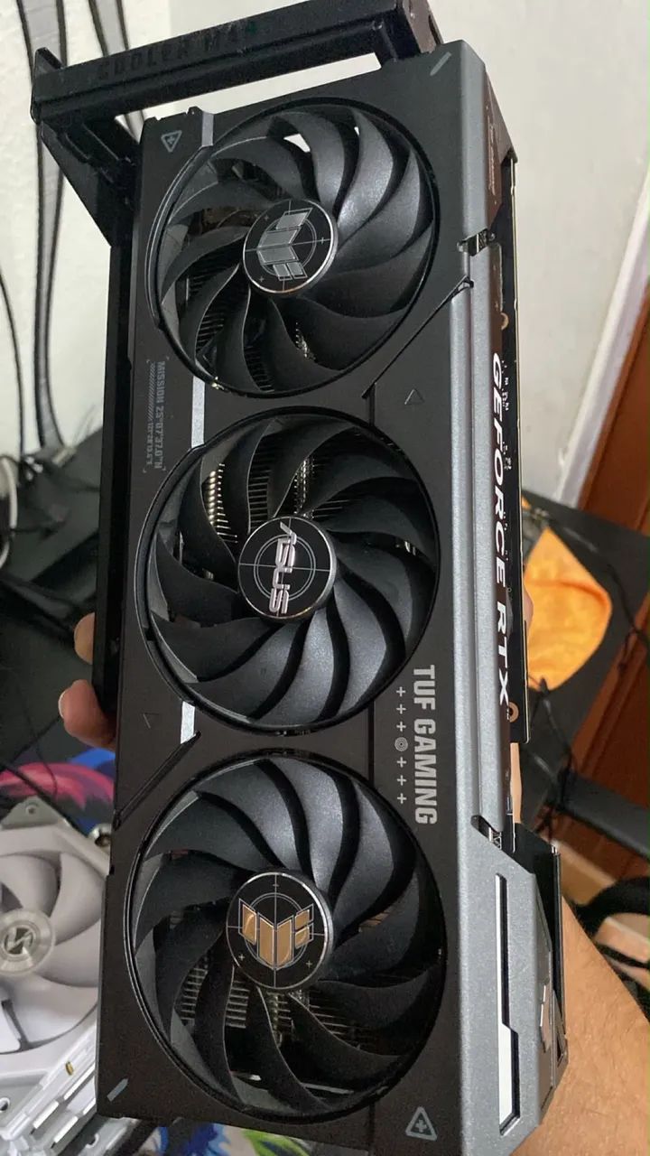 RTX 4060 TI ASUS TUF