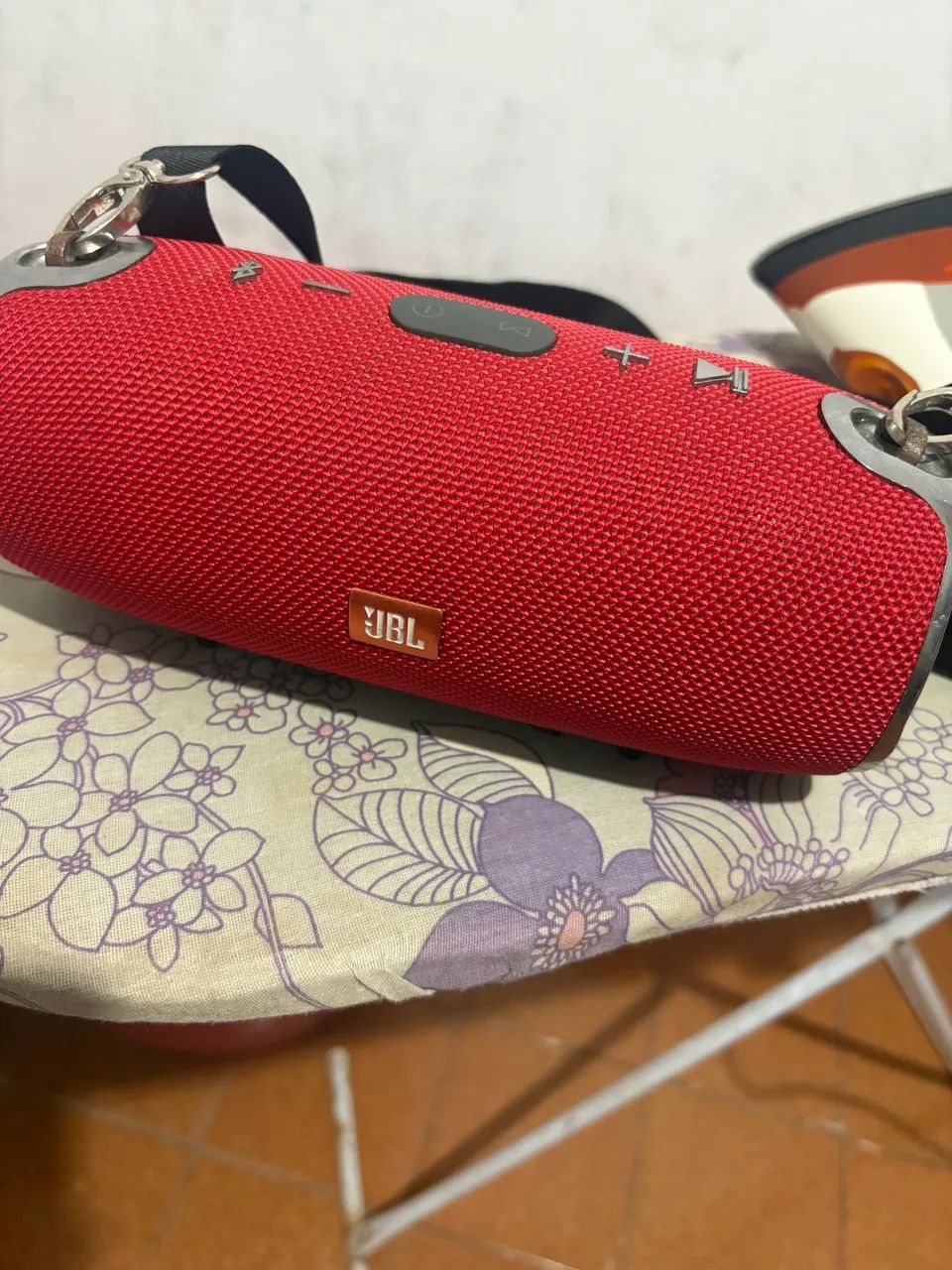 Caixa de som JBL  - Foto 3