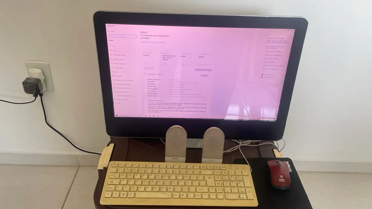 Pc com Cpu ( 300,00 levo hoje )