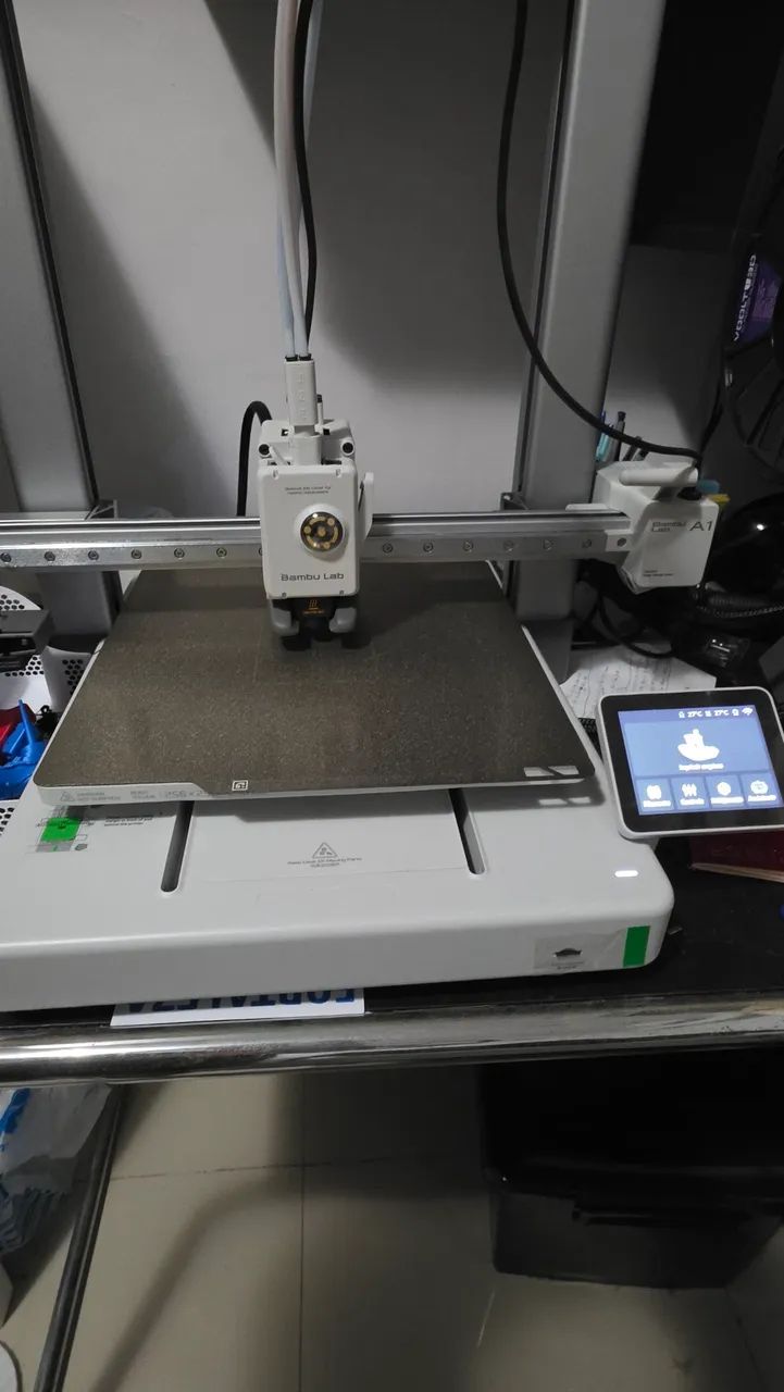 Impressora 3D BambuLab A1 Combo AMS - Foto 5