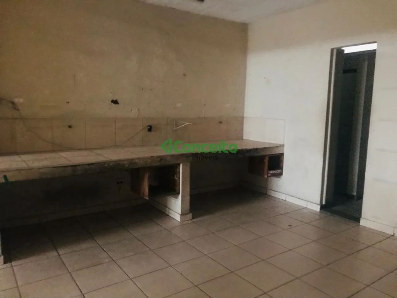 Loja comercial , em uma localização privilegiada! - Foto 5