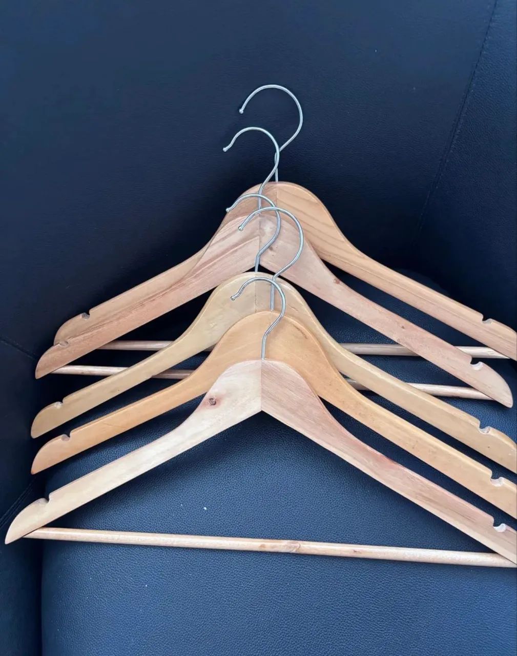 Cabides de Madeira para Loja | Elegância e Resistência   - Foto 5