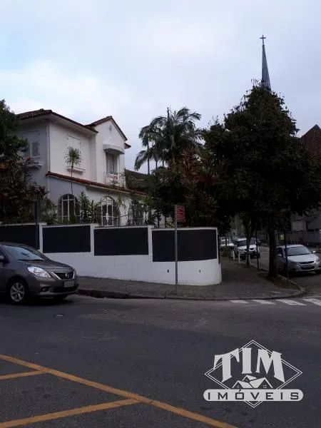 Casa- Petrópolis, Centro