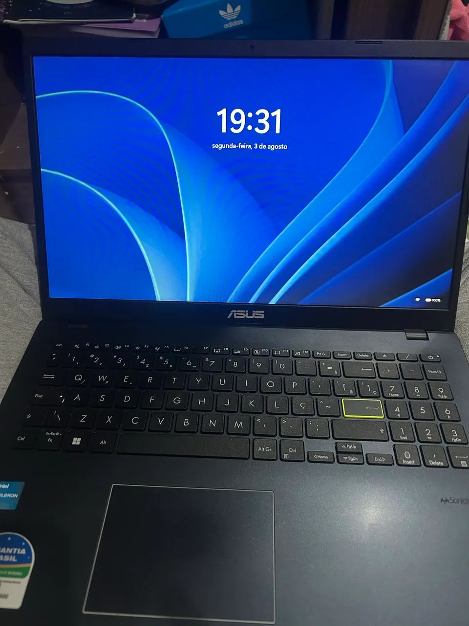 Notebook ASUS - Foto 2