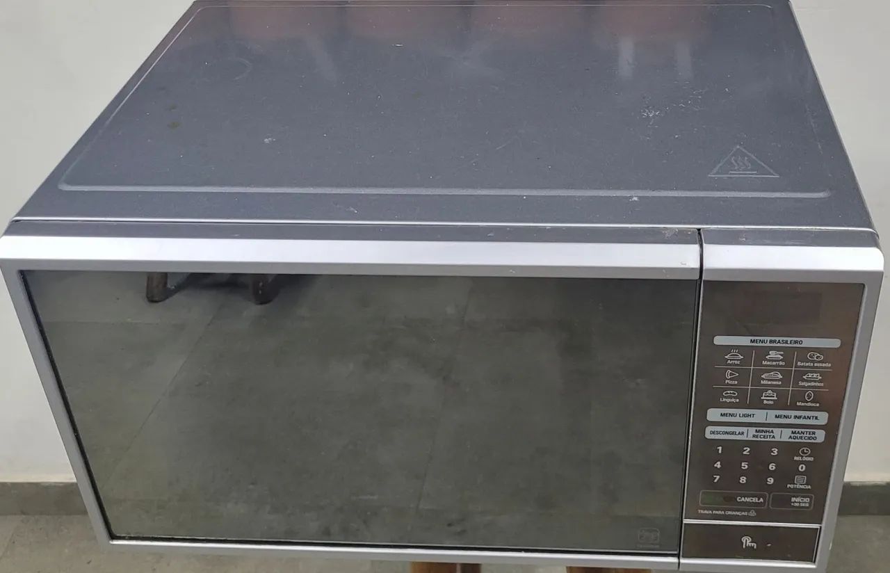 Microondas LG espelhado