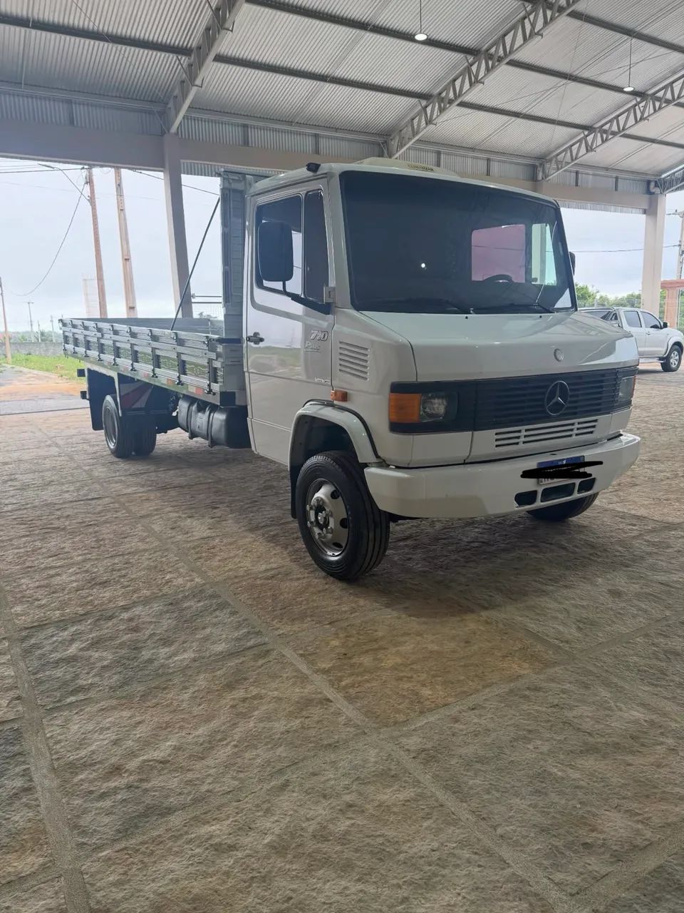 Caminhão 710 plus - Foto 2