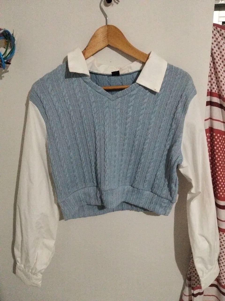 Camisa social + suéter 