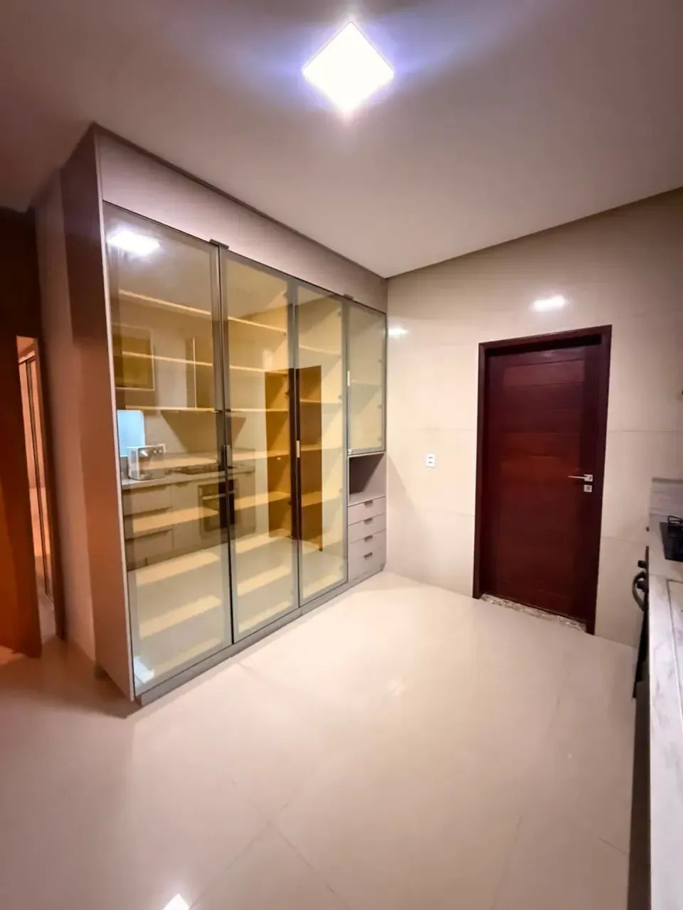 CASA  3 SUITES NOVO LEBLON - Foto 4