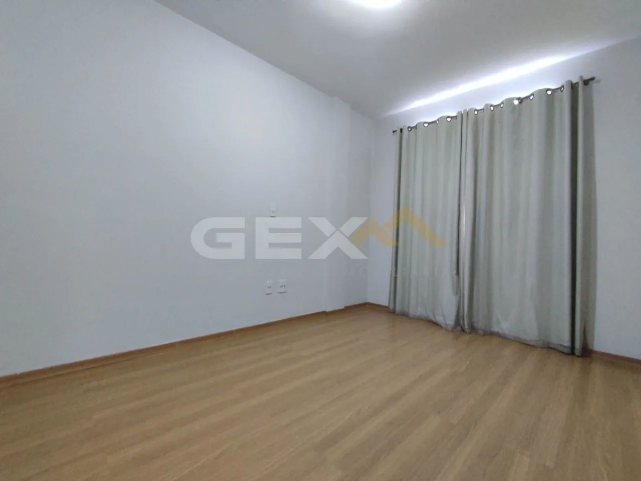Apartamento à Venda com 03 Quartos no Centro de Divinópolis MG. - Foto 4