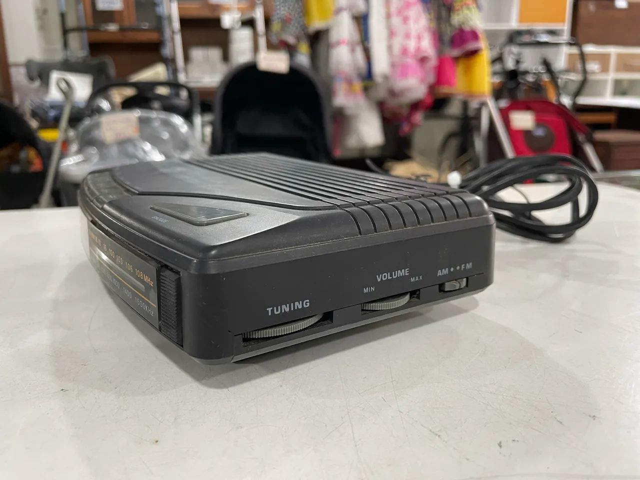Rádio Relógio AM FM CCE DLE-600x com Defeito - Foto 4