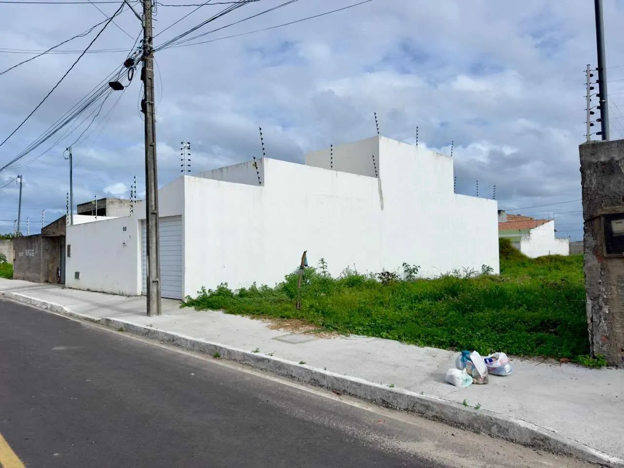 TERRENO EM RUA PÚBLICA - ARUANA [54636] - Foto 2