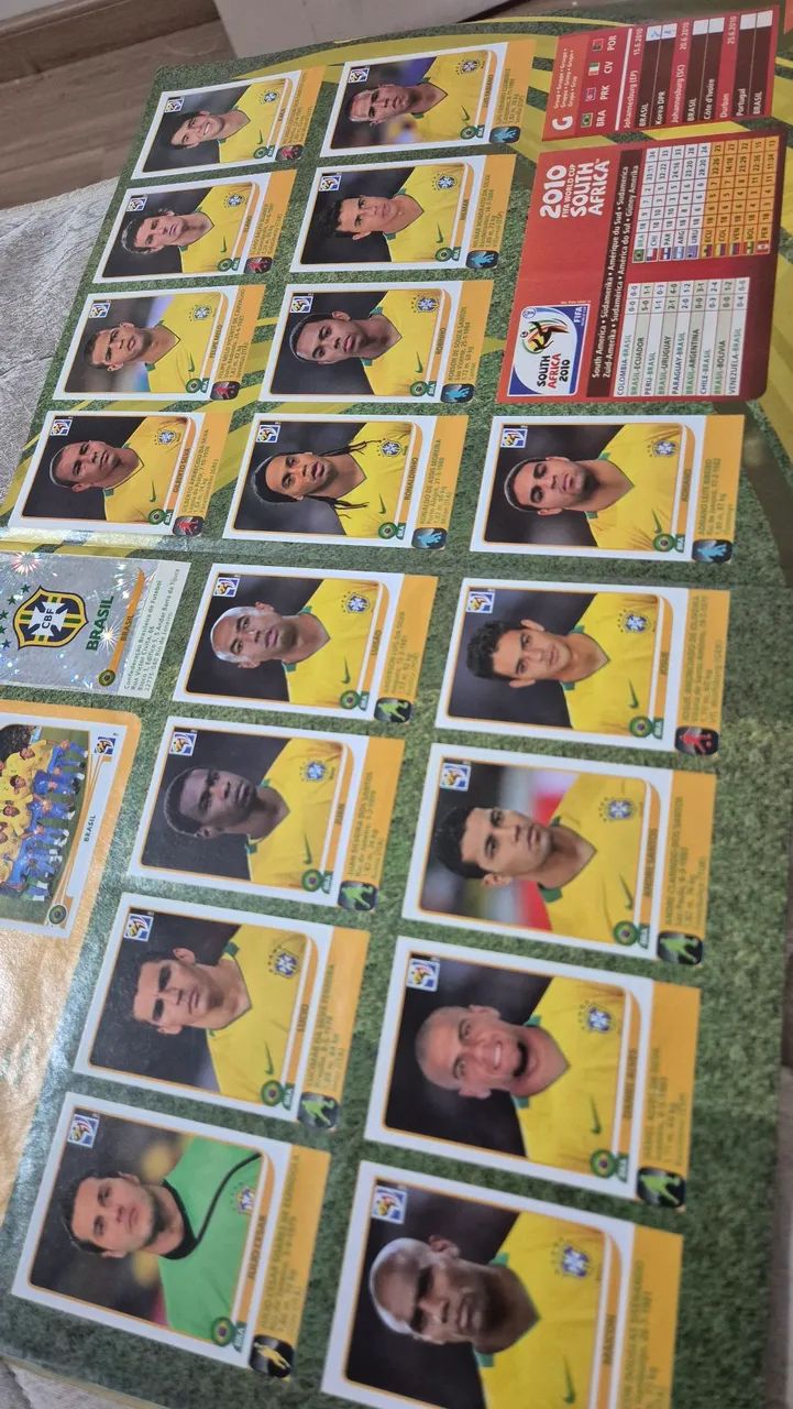 Álbum da Copa do Mundo 2010 completo - Foto 2