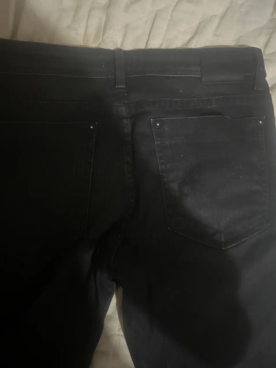 calça jeans preta, reserva, Nova. Nunca usada. - Foto 4