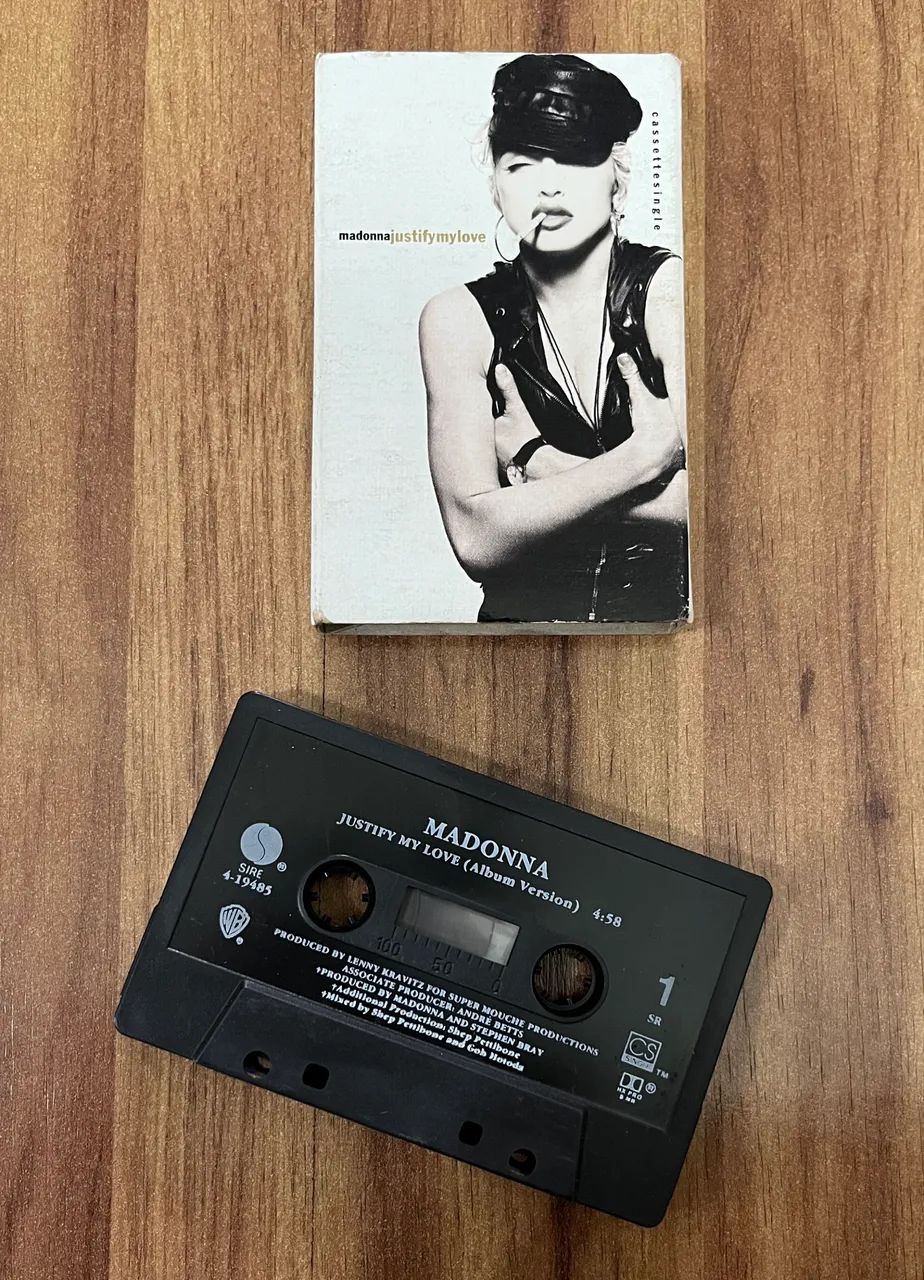 Madonna Kit 2 Fitas Deeper And Deeper e Justfy My Love - CDs, DVDs