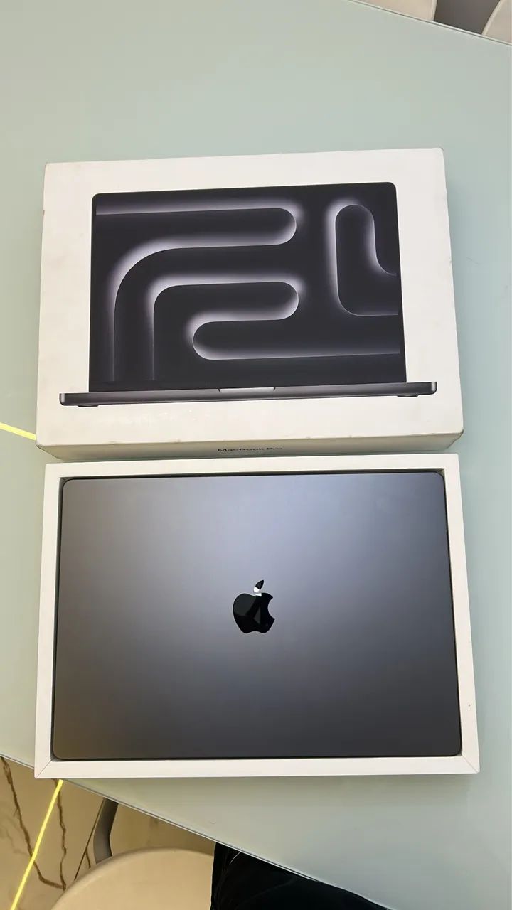 Macbook Pro M3 2023 36GB RAM 512GB MEMÓRIA SSD - Notebooks