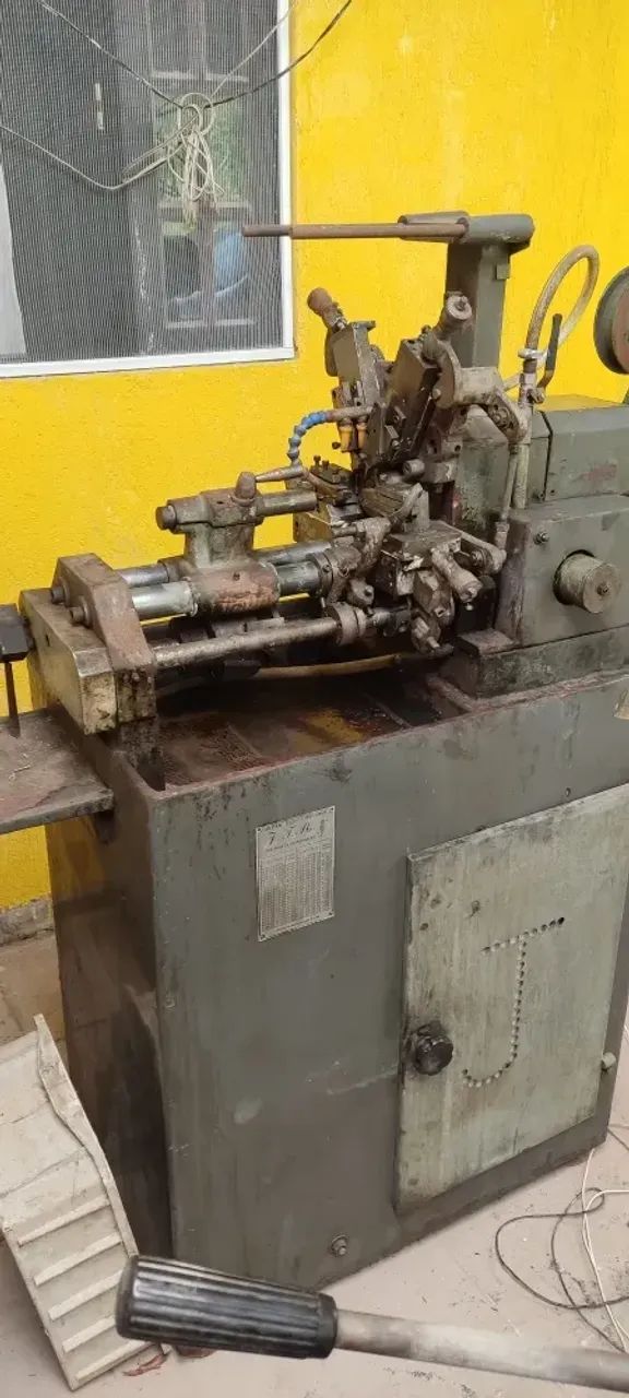 Torno Automático A-25 com Pinças e Barramento - Foto 2