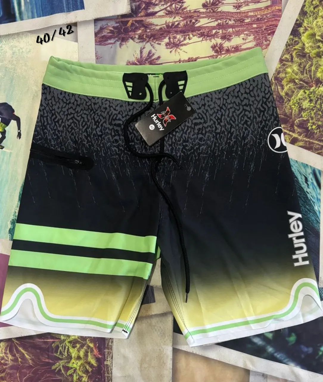Shorts Hurley Azul com Detalhes em Branco - Foto 3
