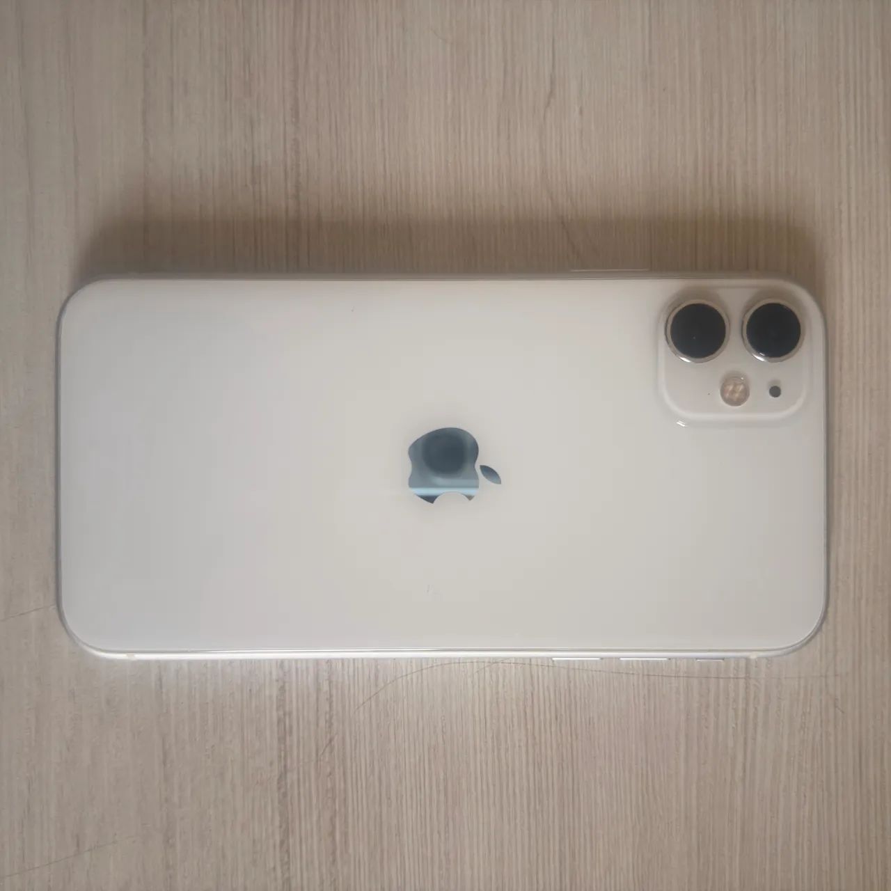iPhone 11 branco - Foto 3
