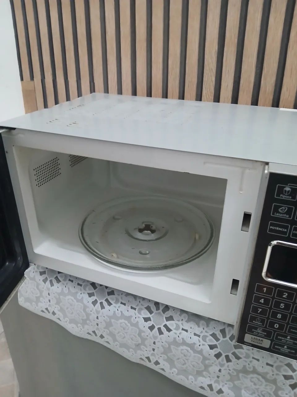 Microondas espelhado 23 litros Philco  - Foto 4